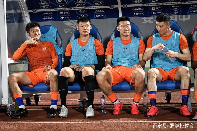 乌迪内斯前锋扎尼奥洛右腿受伤，预计休战3至4周